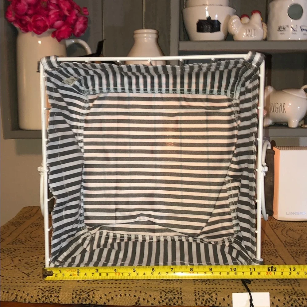 Rae Dunn FRUITS & VEGETABLES Metal/Wire Baskets Set/2 with Striped Linings